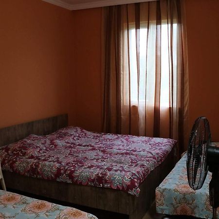 Guest House Barbi Kobuleti Luaran gambar